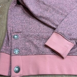 North face Women’s New with Tags pink sweatshirt size M
